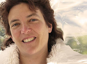 Nadine Zäch